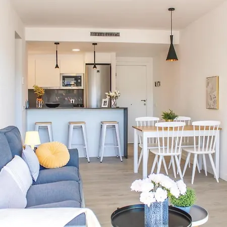 Stunning In With Kitchen
